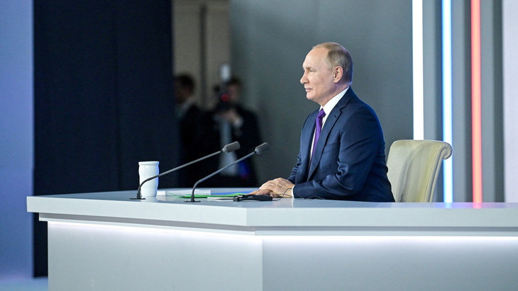 Họp báo thường niên, ông Putin nói về nhiều vấn đề nóng, dịch COVID-19 và kinh tế Nga - Ảnh 1.