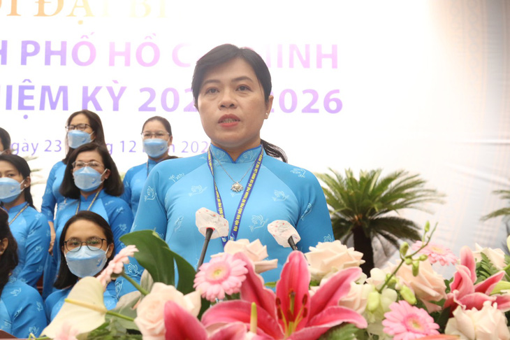 Bà Nguyễn Trần Phượng Trân tái đắc cử chủ tịch Hội Liên hiệp phụ nữ TP.HCM - Ảnh 2.