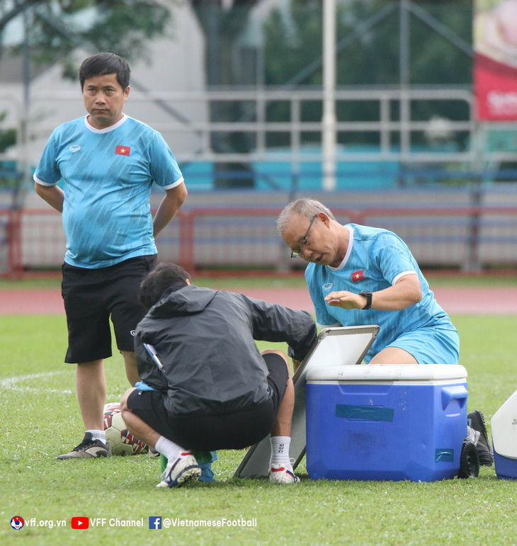 Hết chấn thương, Tiến Dũng và Đình Trọng sẵn sàng cho trận bán kết lượt về với Thái Lan - Ảnh 3.