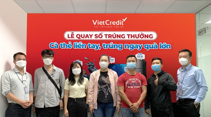 Đã có 40 khách hàng VietCredit may mắn trúng tivi, tủ lạnh… trong đợt quay số đầu tiên - Ảnh 1.