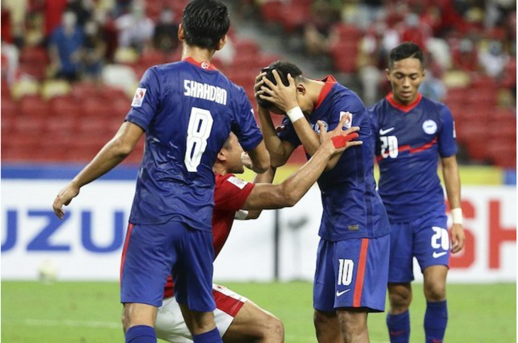 HLV Shin Tae Yong nổi giận đòi đuổi đội phó Asnawi trước trận chung kết - Ảnh 1.