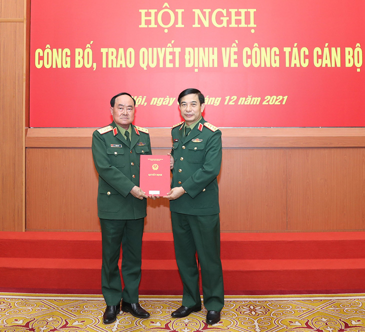 Bộ Quốc phòng trao quyết định nghỉ hưu đối với 1 đại tướng và 5 thượng tướng - Ảnh 3.