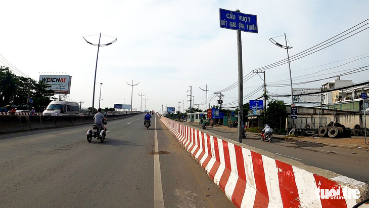 Đinh tặc xuất hiện trở lại trên quốc lộ 1 ở huyện Bình Chánh, TP.HCM - Ảnh 3.
