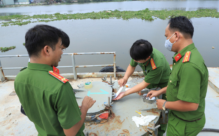 Công an Đồng Nai khởi tố 97 bị can với nhiều tội danh trong vụ 2,7 triệu lít xăng giả