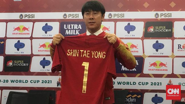 Viết trên Instagram trước giờ G, HLV Shin Tae Yong hứa giúp Indonesia vô địch - Ảnh 1.