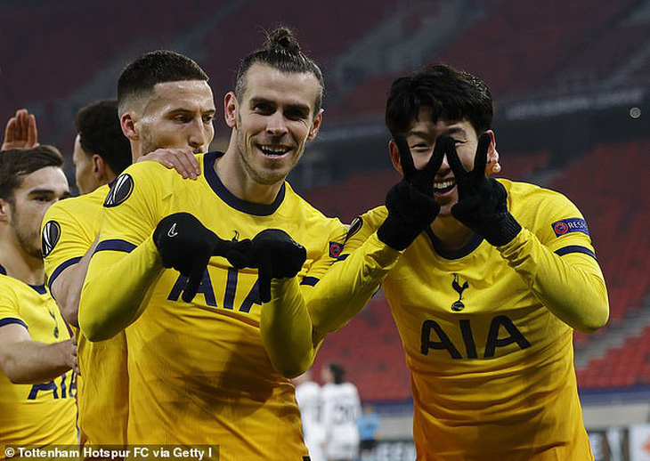 Gareth Bale tỏa sáng giúp Tottenham đặt một chân vào vòng 16 đội Europa League - Ảnh 1.