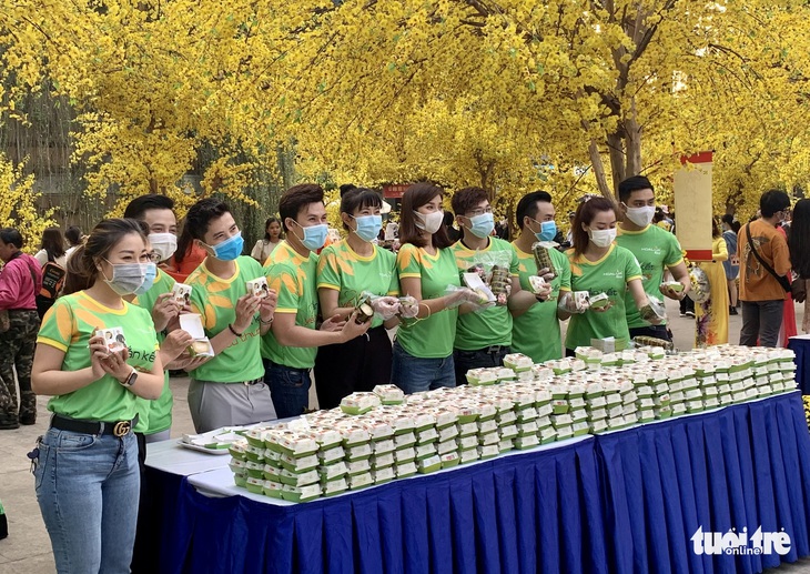 Văn nghệ sĩ quyên góp và vận động hơn 100 triệu đồng cho bệnh nhi ung thư - Ảnh 3.