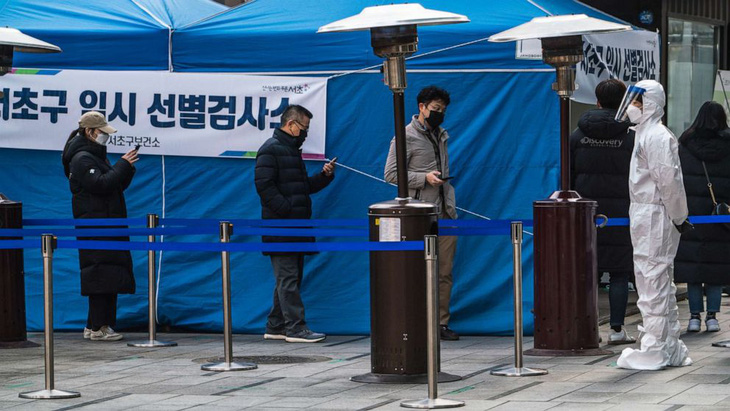 Hàn Quốc miễn phí tiêm vaccine cho người nước ngoài cư trú dài hạn - Ảnh 1.