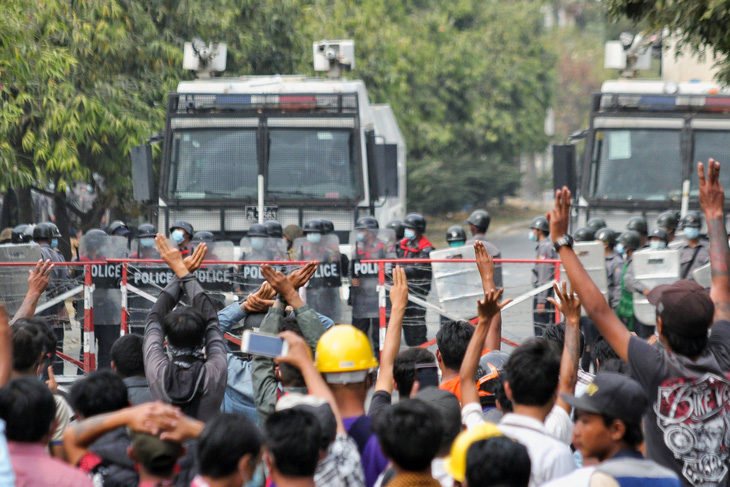 Thêm 2 người chết trong cuộc biểu tình phản đối đảo chính ở Myanmar - Ảnh 1.