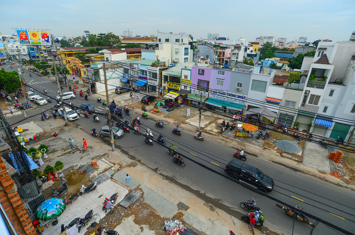 TP.HCM duyệt đề xuất thu hồi đất hai bên đường mới để bán đấu giá - Ảnh 1.