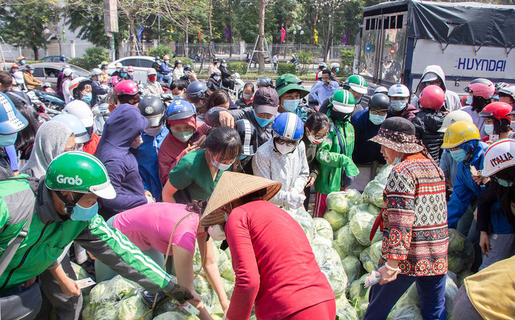 Hải Phòng quyết liệt, Hải Dương lao đao - Ảnh 4.