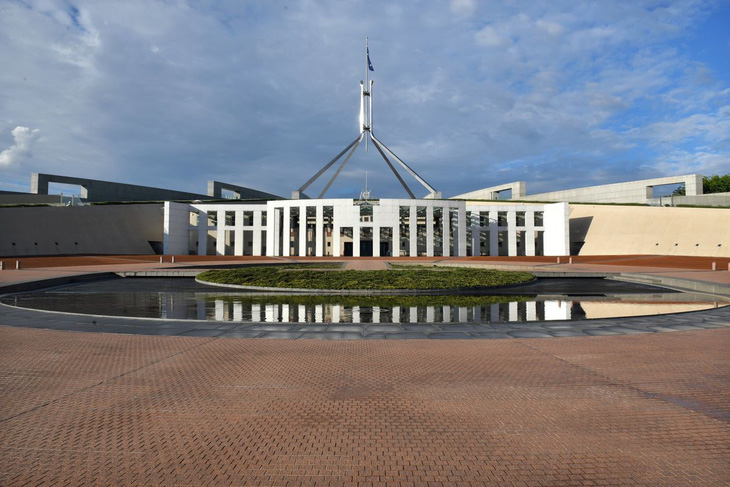 Thượng viện Úc thông qua luật bắt Facebook, Google trả tiền báo chí - Ảnh 1.