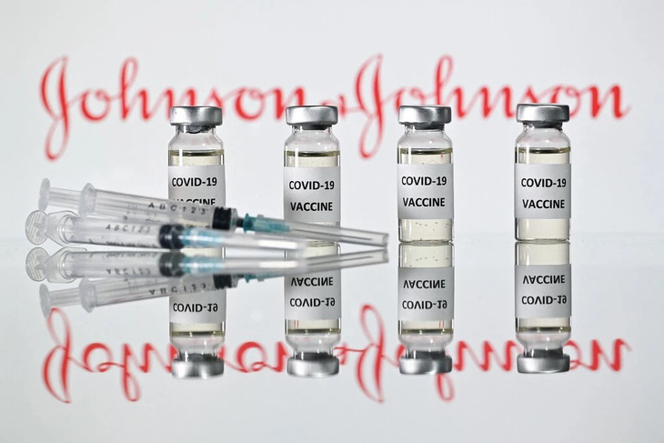 FDA Mỹ chứng minh vắc xin COVID-19 một liều của Johnson & Johnson hiệu quả - Ảnh 1.