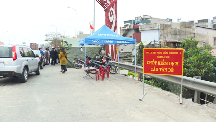 Thái Bình tạm dừng 6 chốt kiểm dịch tại cửa ngõ ra, vào tỉnh - Ảnh 1.