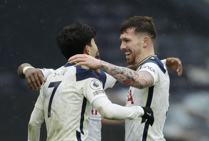 Harry Kane trở lại và ghi bàn, Tottenham tìm lại niềm vui chiến thắng - Ảnh 2.