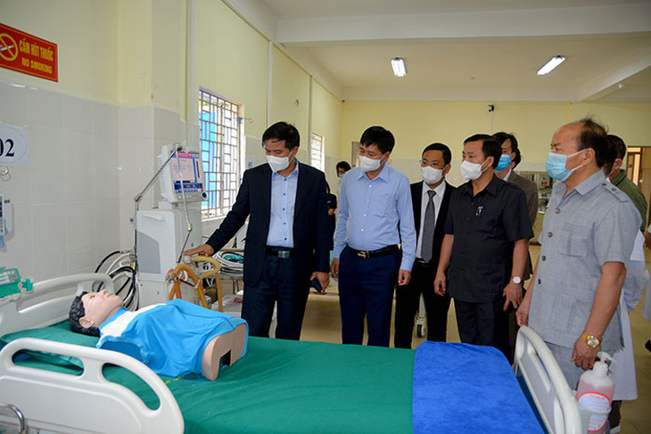 Lắp đặt thần tốc, bệnh viện dã chiến ở Điện Biên hoàn thành sau 1,5 ngày - Ảnh 1.