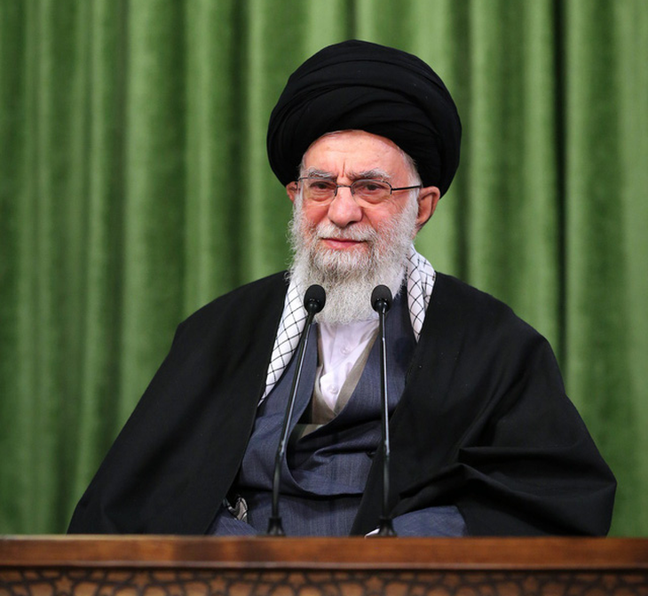 Đại giáo chủ Iran đòi Mỹ dỡ bỏ tất cả lệnh trừng phạt - Ảnh 1.