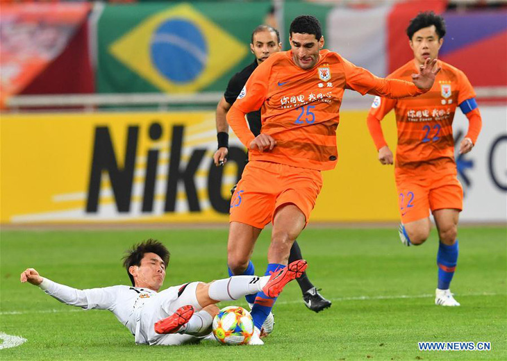 Đội bóng nổi tiếng Trung Quốc bị cấm dự AFC Champions League vì nợ lương - Ảnh 1.