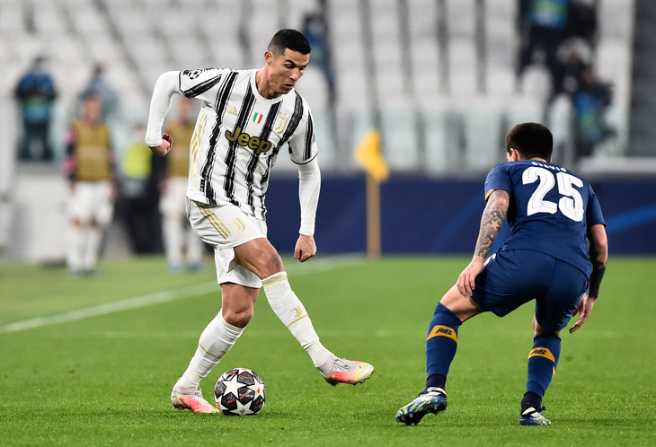 Juventus và Ronaldo bị loại khỏi Champions League - Ảnh 2.