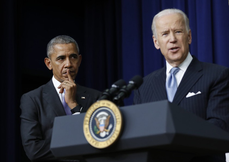 Ông Biden nói sếp cũ Obama thiếu quyết đoán về kích thích kinh tế - Ảnh 1.