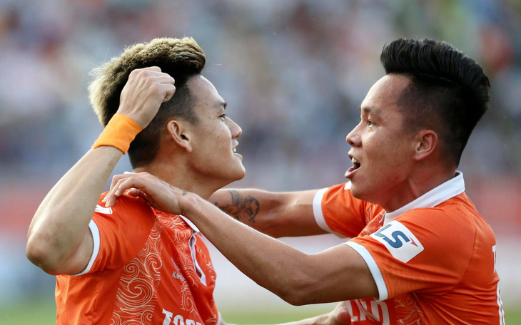 Cập nhật tỉ số vòng 4 V-League: Bình Định và Viettel có ba điểm