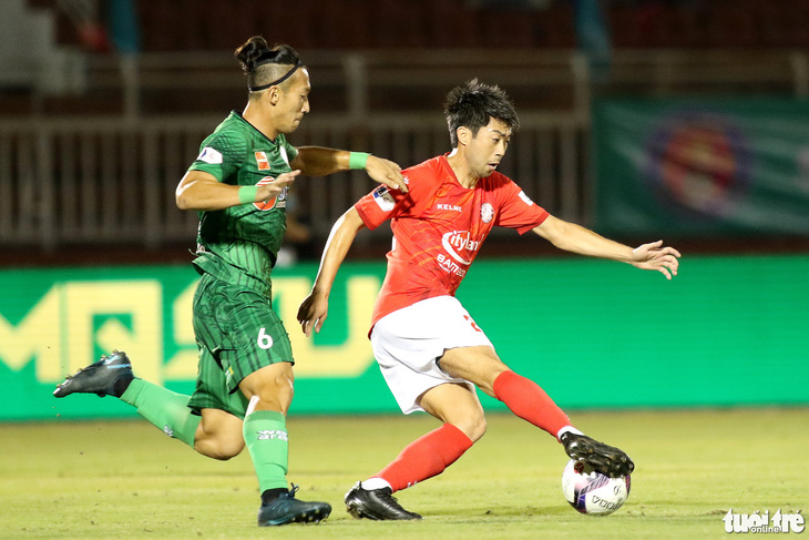 Lee Nguyễn nói gì sau bàn thắng đầu tiên tại V-League 2021? - Ảnh 2.
