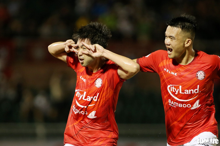 Lee Nguyễn nói gì sau bàn thắng đầu tiên tại V-League 2021? - Ảnh 7.