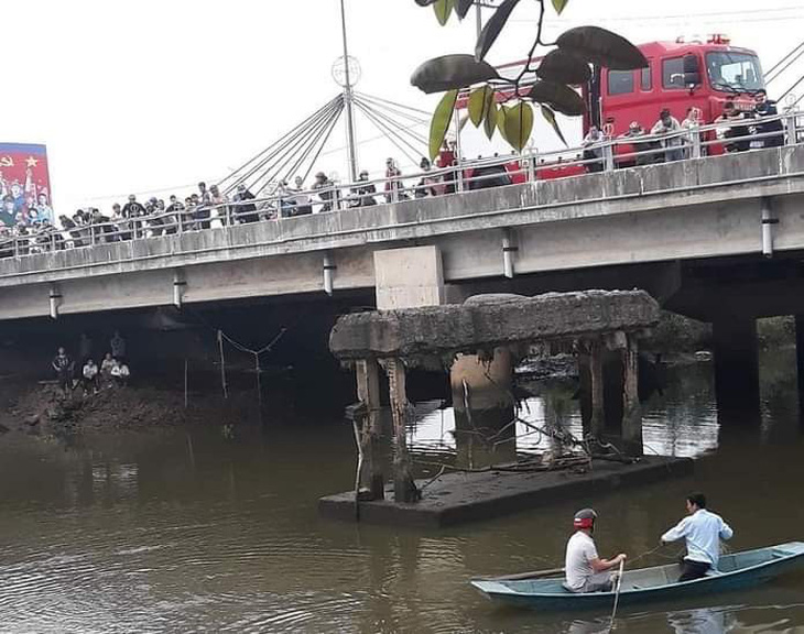 Nhảy xuống sông cứu người, một nam thanh niên chết đuối - Ảnh 1.