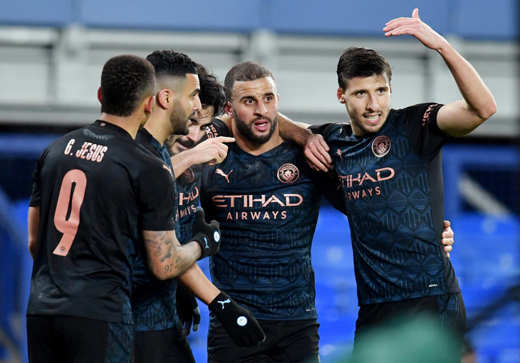 Bùng nổ 7 phút cuối, Man City hạ Everton vào bán kết Cúp FA - Ảnh 1.