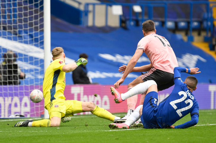 Thắng chật vật đội bét bảng Premier League, Chelsea vào bán kết Cúp FA - Ảnh 2.