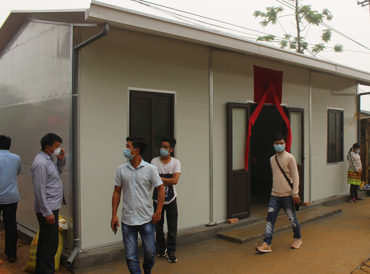 Bộ Công an hỗ trợ 30 tỉ làm 600 ngôi nhà cho hộ nghèo ở Thanh Hóa - Ảnh 2.