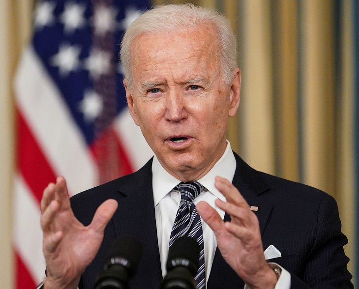 Tổng thống Biden thường xuyên trao đổi cùng ông Obama - Ảnh 1.