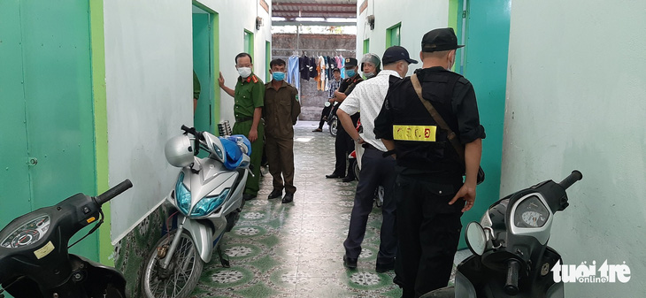 Phá chuyên án cho vay lãi nặng, đòi nợ thuê và tàng trữ chất ma túy lớn ở Tiền Giang - Ảnh 1.