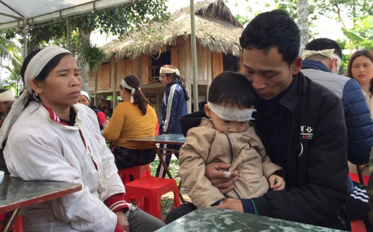 Vụ tai nạn làm 7 người chết ở Thanh Hóa: Đại tang trùm bản nghèo