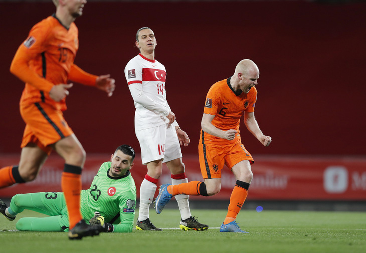 Yilmaz lập hat-trick, Thổ Nhĩ Kỳ lại ‘làm gỏi’ Hà Lan - Ảnh 3.
