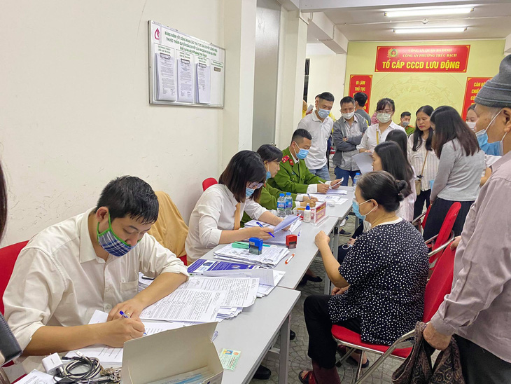 Hà Nội đã cấp hơn 1 triệu hồ sơ căn cước công dân gắn chip - Ảnh 1.