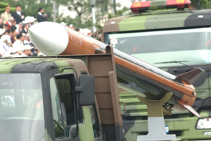 Đài Loan thừa nhận đang sản xuất nhiều tên lửa tầm xa - Ảnh 1.