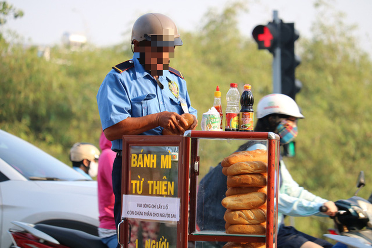 Sài Gòn bao dung - TP.HCM nghĩa tình: Xin chào, tôi là Tủ Bánh Mì từ thiện - Ảnh 1.