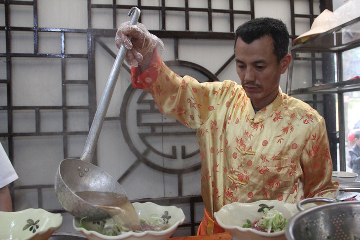Chuẩn hóa gạo, thịt bò, gia vị cho phở Nam Định để quảng bá phở Việt - Ảnh 1.