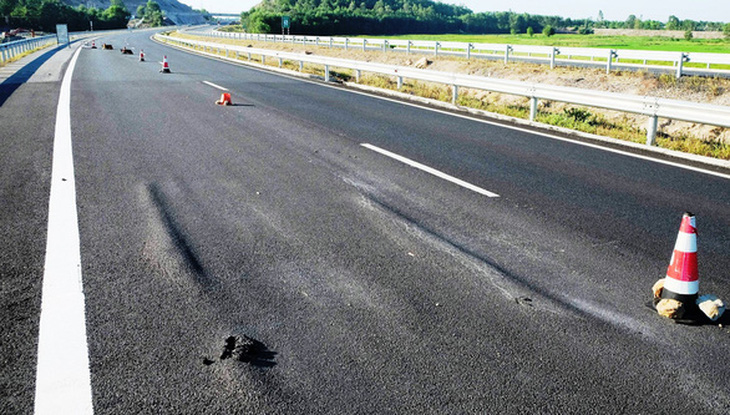 Vụ cao tốc Đà Nẵng - Quảng Ngãi: Đề nghị xử nghiêm cựu phó tổng giám đốc VEC - Ảnh 1.