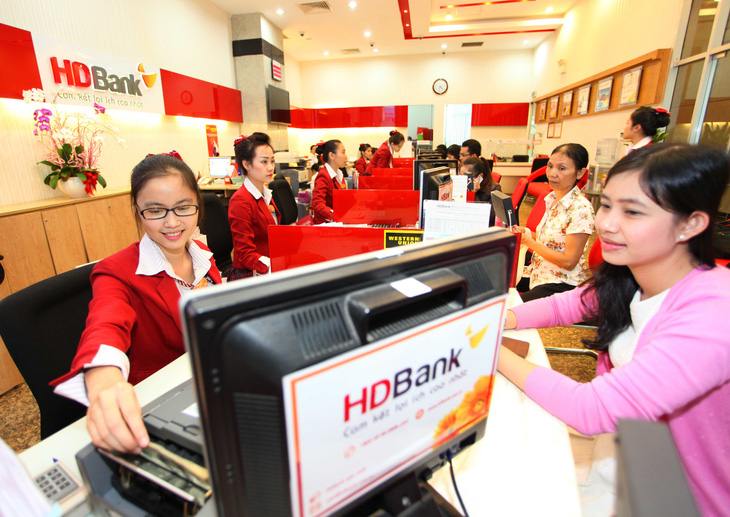 Thu nhập dịch vụ tăng trưởng cao, HDBank lãi hơn 5.800 tỉ đồng sau kiểm toán - Ảnh 1.