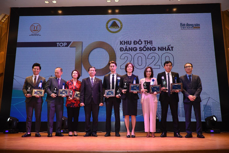 Vạn Phuc City nhận danh hiệu Top 10 Khu đô thị đáng sống nhất năm 2020 - Ảnh 1.
