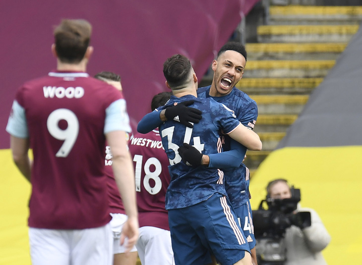 Hàng phòng ngự ‘tặng’ bàn thắng cho đối thủ, Arsenal bị Burnley cầm chân - Ảnh 1.