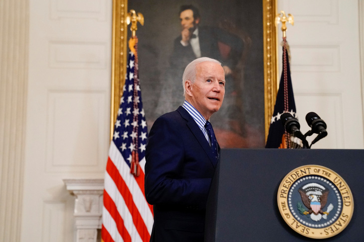 Ông Biden sắp ký lệnh bảo vệ học sinh không bị quấy rối tình dục - Ảnh 1.