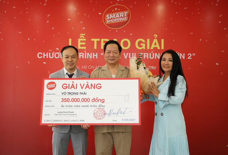 Smart Shopping trao 350 triệu đồng cho người thắng giải - Ảnh 1.