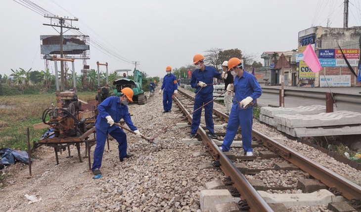 Đường sắt kiến nghị khẩn Thủ tướng vì tranh luận vốn bảo trì - Ảnh 1.