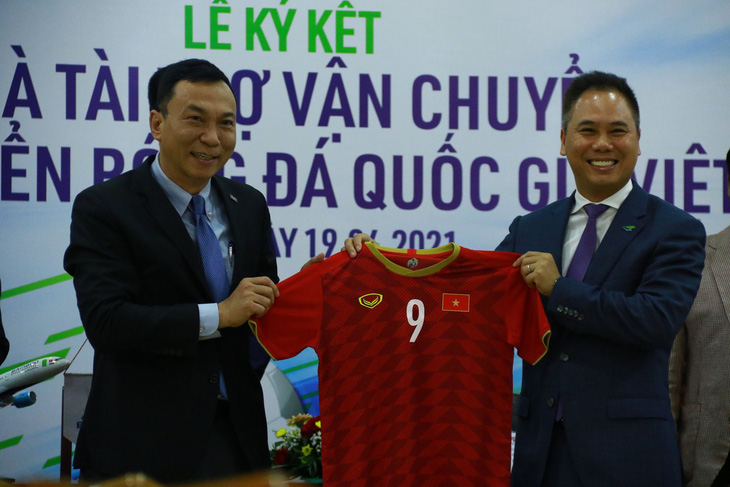 Đội tuyển Việt Nam sẽ đi máy bay riêng đến UAE dự vòng loại World Cup 2022 - Ảnh 1.