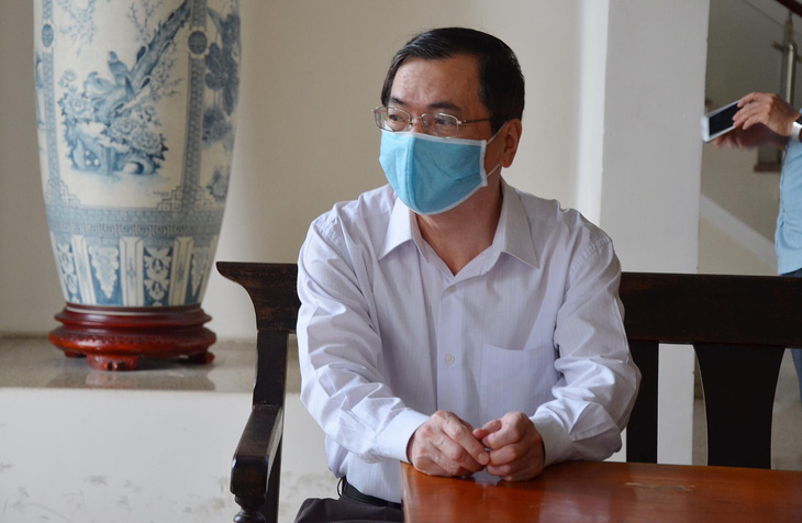 Cựu bộ trưởng Vũ Huy Hoàng nói sức khỏe yếu, xin được ngồi trong lúc xét xử - Ảnh 2.