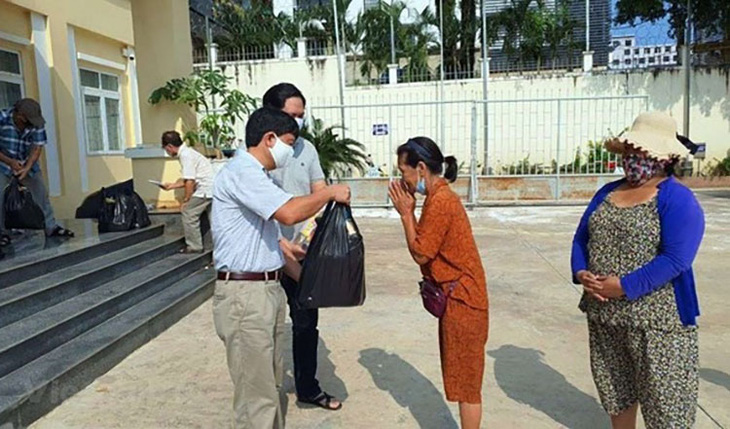 Campuchia thêm 616 ca nhiễm và người Việt hành động đẹp, được hoan nghênh - Ảnh 1.