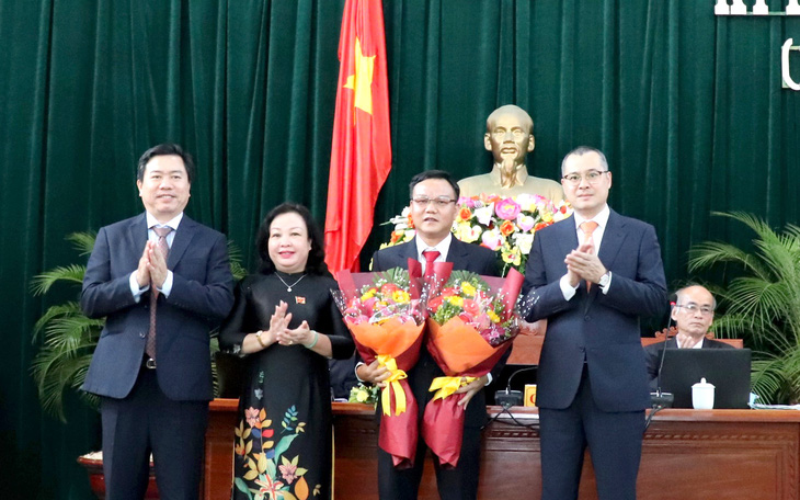 Phú Yên bầu bổ sung 1 phó chủ tịch UBND tỉnh
